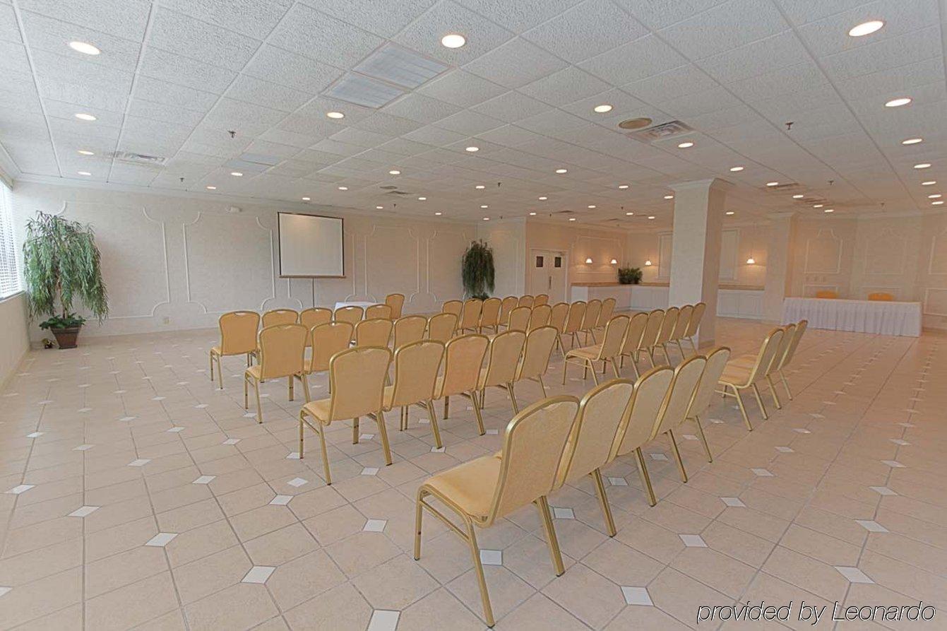 Doubletree By Hilton Clarksville Riverview Business foto
